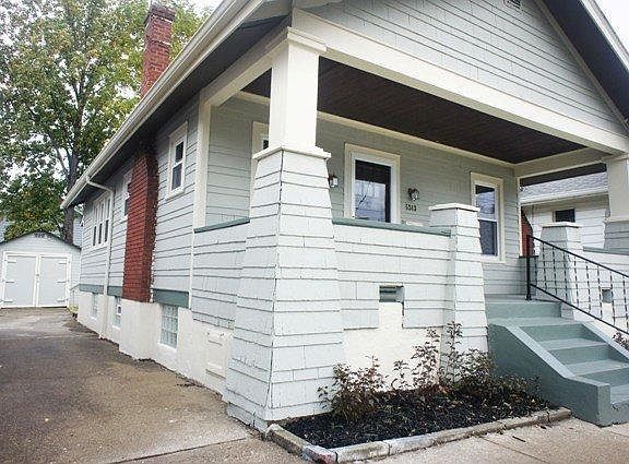 3rd image of 5343 Warren Ave