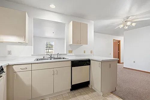 1085 Jaystone Ter Photo 1