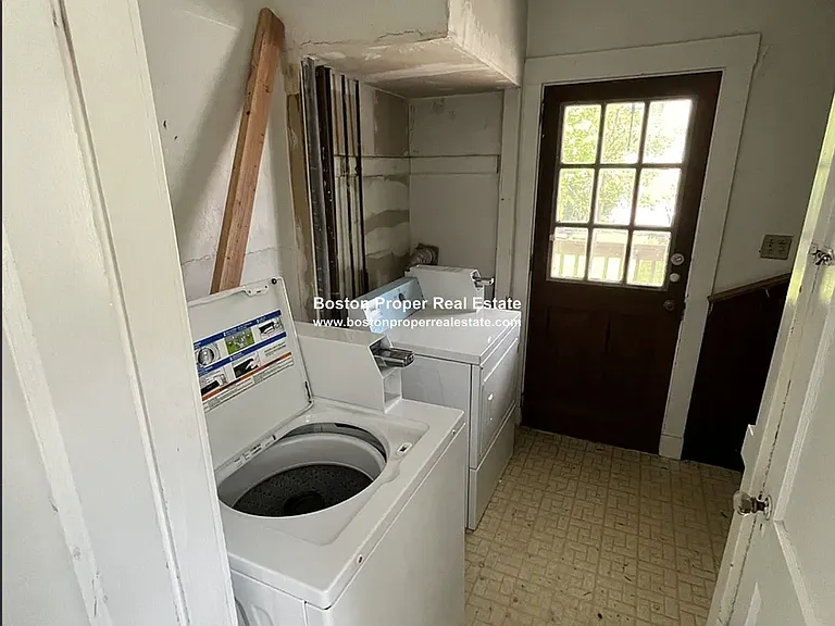 12-14 Hammondswood Rd #1 — Photo 13