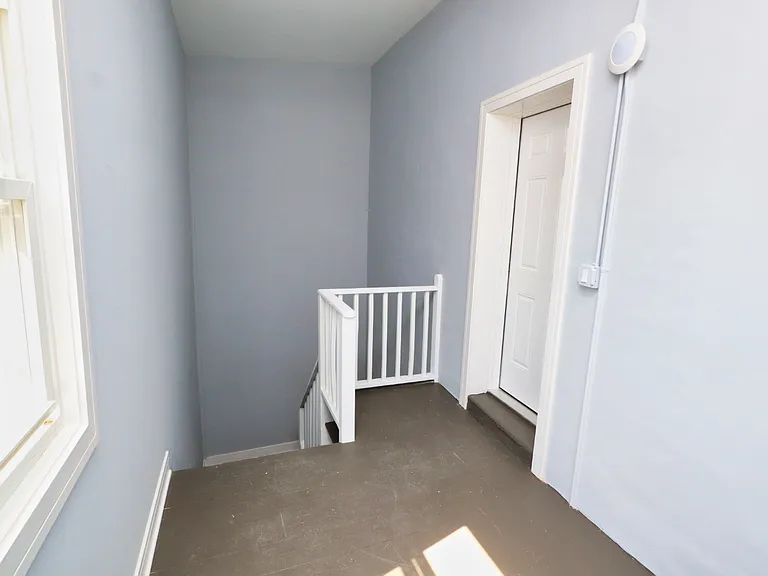 3744 S Parnell Ave #2 — Photo 11