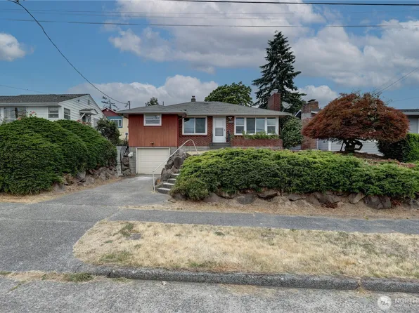 2634 S Holly Street, Seattle, WA 98108