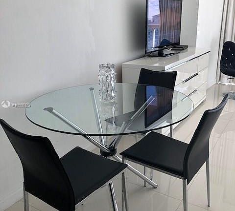 2nd image of 485 Brickell Ave APT 4305