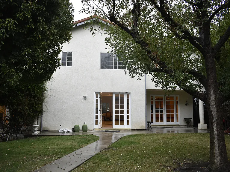 4751 Haskell Ave — Photo 5