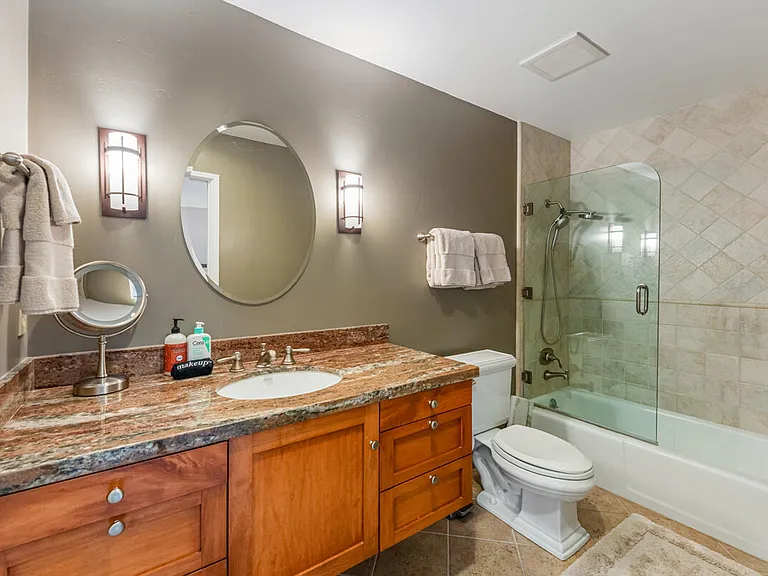 181 Coronada Cir — Photo 39