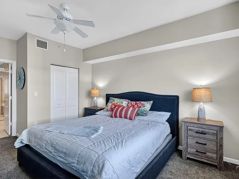 415 NW Flagler Ave #403 — Photo 16