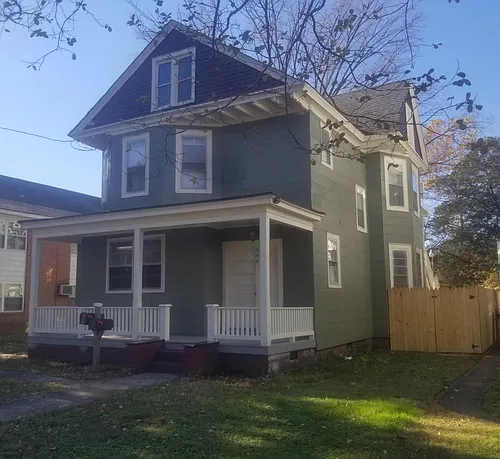 546 Broad St #2 Photo 1