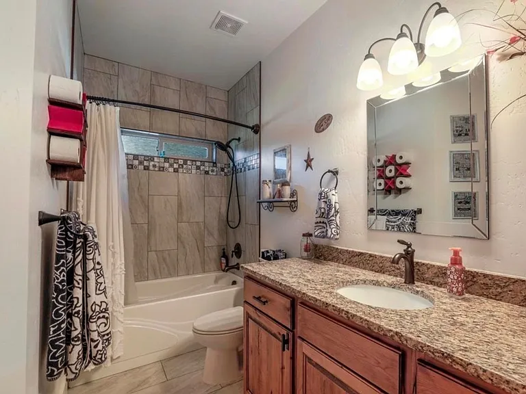 2043 Prospector Way — Photo 9
