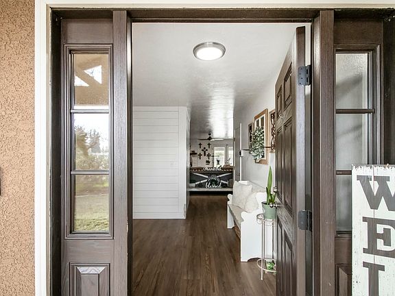 5th image of 2419 S Kloth Drive