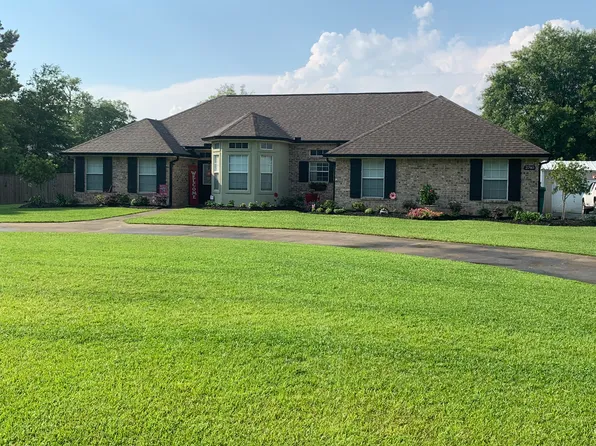 2740 King Oak Dr, Sulphur, LA 70663