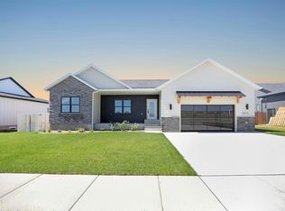 2815 44th Ave W, Williston, ND 58801