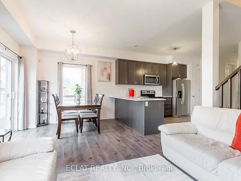 82 Bradbury Rd — Photo 10