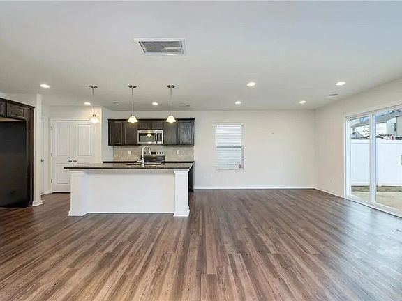 2nd image of 3725 Brandie Glen Rd