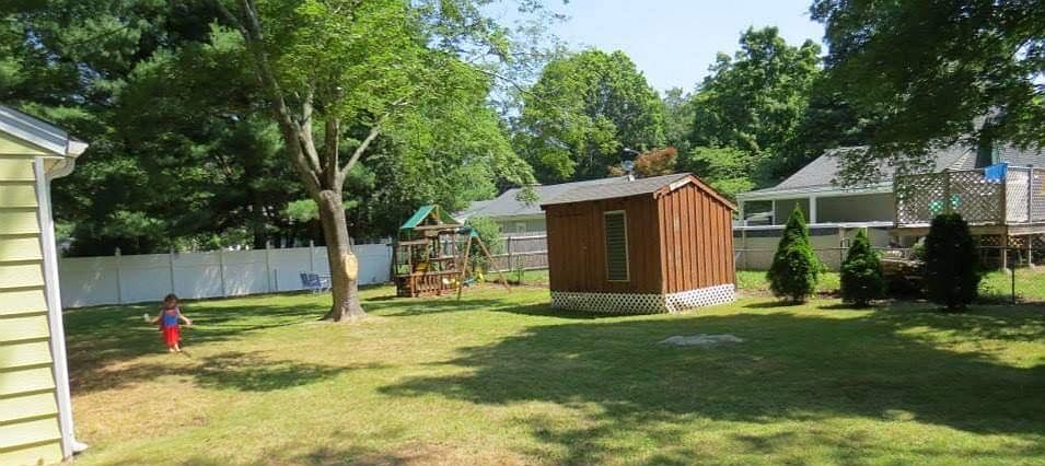 1st image of 5 Greenville Dr