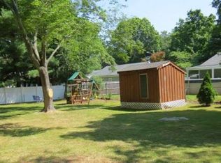 5 Greenville Dr, Barrington, RI 02806