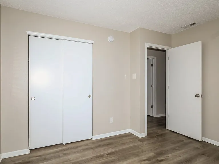 10387 Fairmont Ln — Photo 14