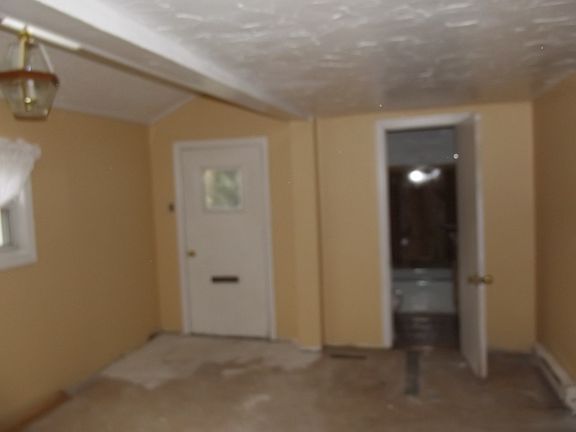 3rd image of 403 2nd St