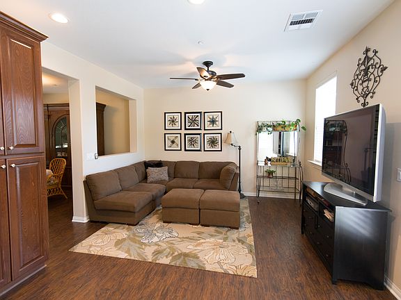 3rd image of 780 Tennis Club Ln