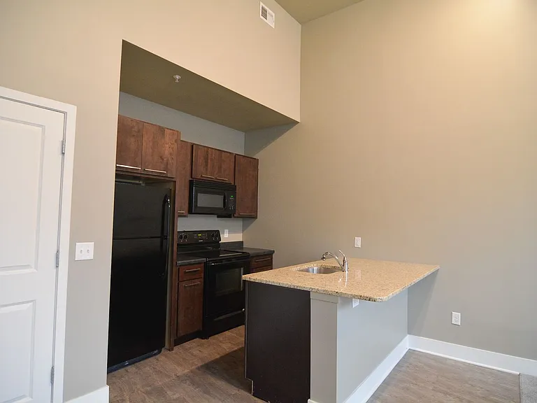 The Junction Apartments — Photo 44