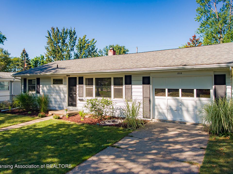 1st image of 1209 N Magnolia Ave