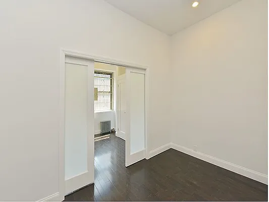 Rented by Cooper & Cooper Real Estate | media 9