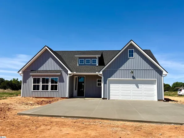 2735 Friendship Church Rd, Gray Court, SC 29645