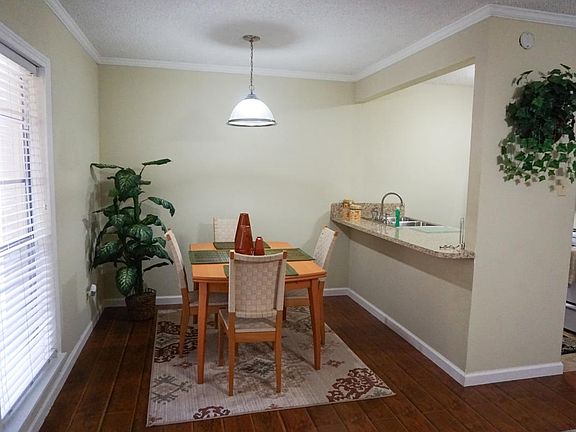 4th image of 4727 W Alabama St Unit 202