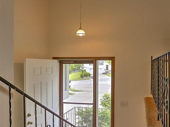 3rd image of 14335 Patrick Ave