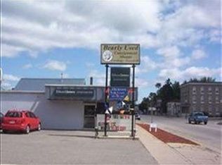 105 N Main St, Pardeeville, WI 53954
