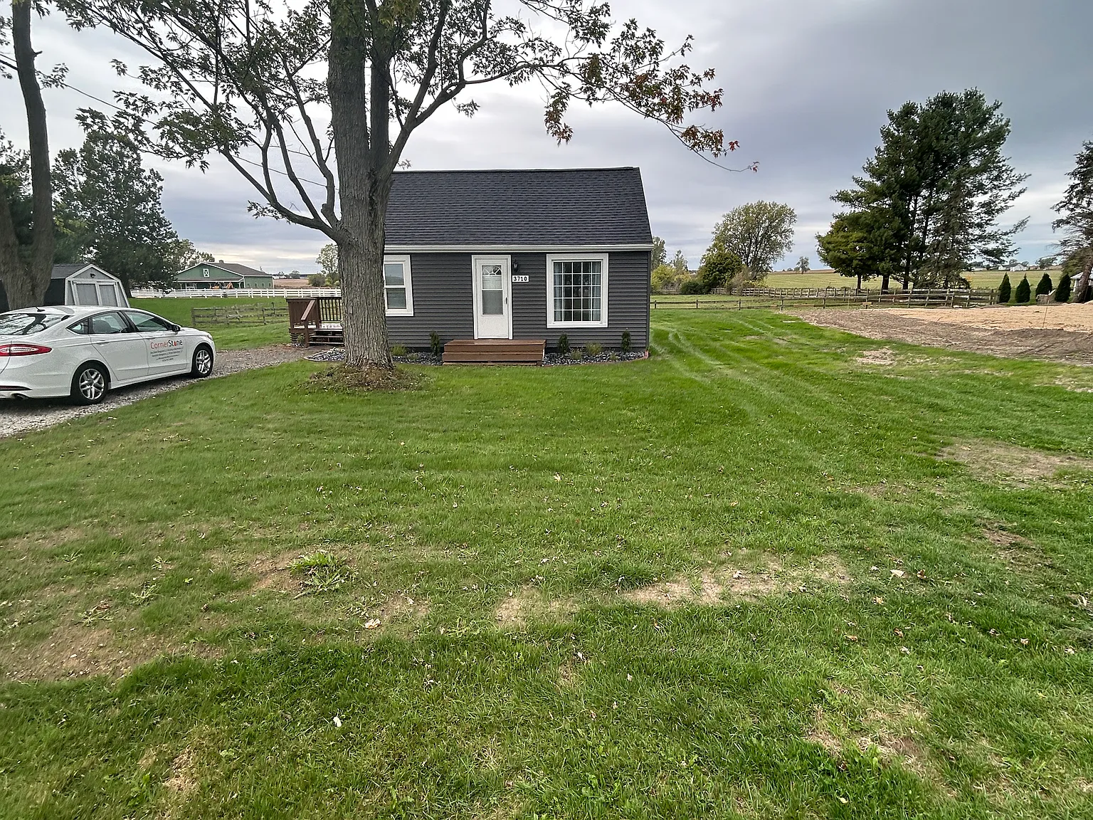 1 bed, 572 sqft, $1,350 — Photo 1