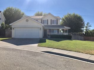 3462 S Dennis St, Kennewick, WA 99337