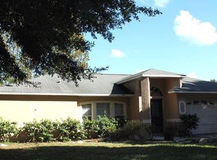 322 Hidden View Dr, Groveland, FL 34736