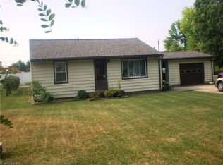 41895 Cooper Ave, Elyria, OH 44035