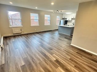 13789 Cedar Rd APT 306, Cleveland, OH 44118