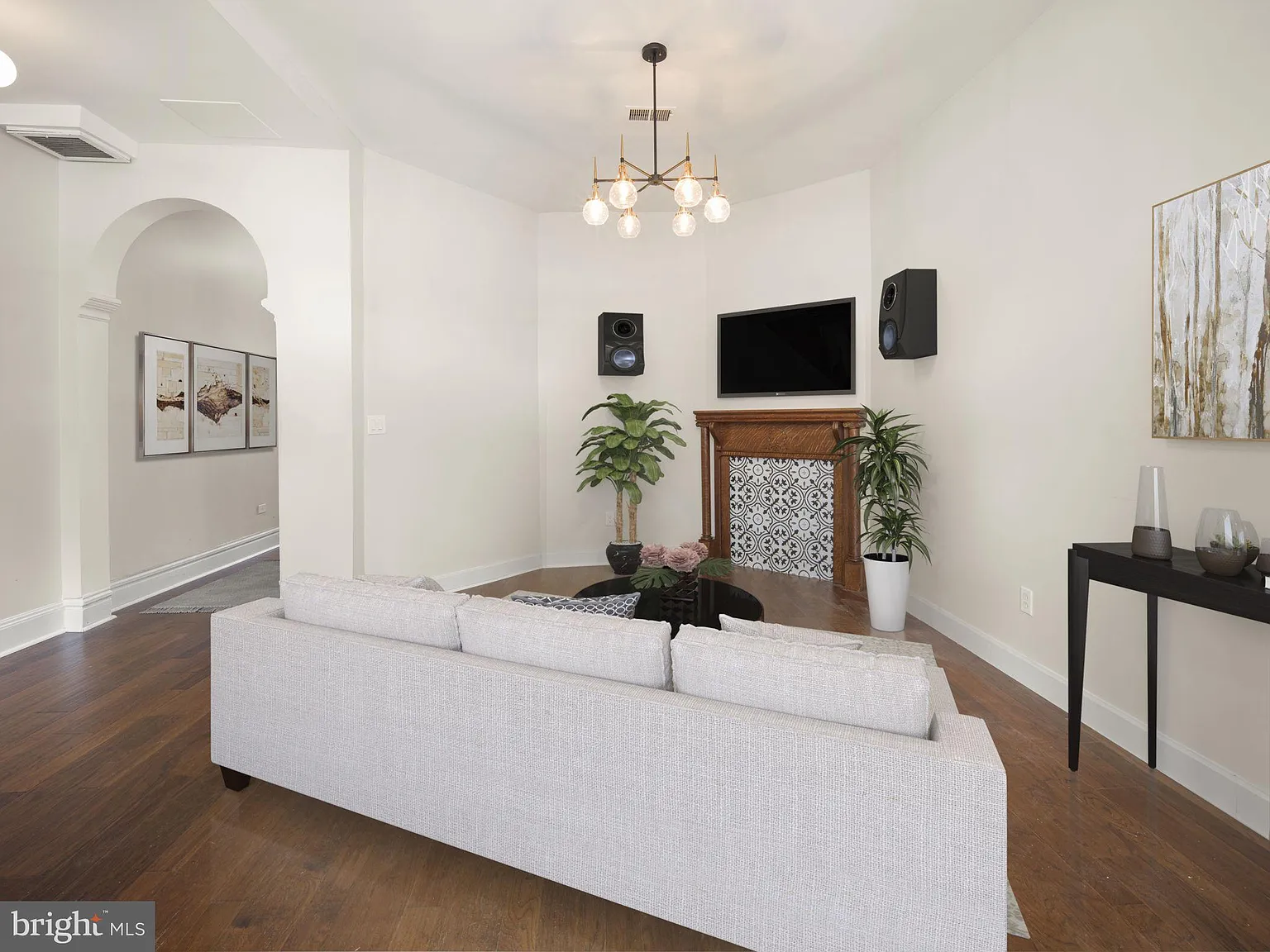 2 bed, 1450 sqft, $3,149 — Photo 4