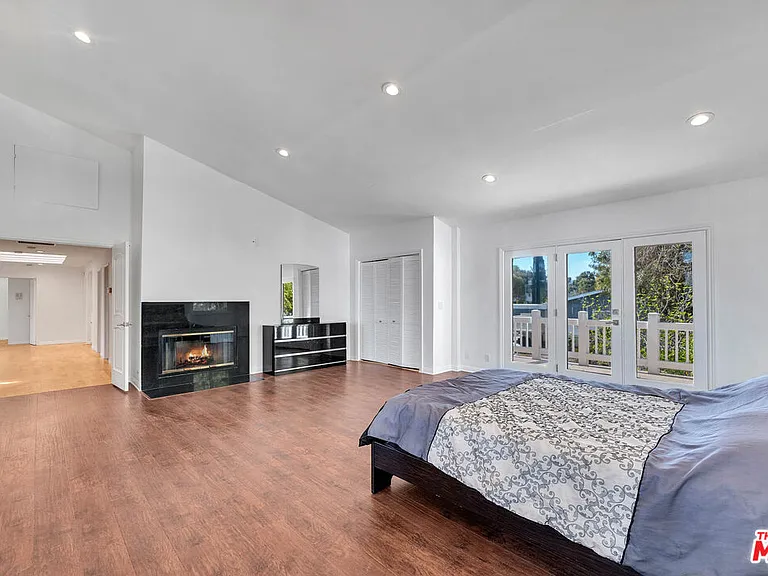 5890 Fairhaven Ave — Photo 16