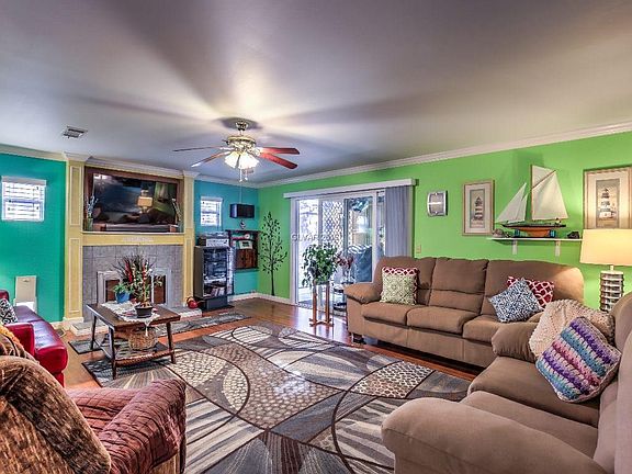 4th image of 3613 Hillsdale Ct