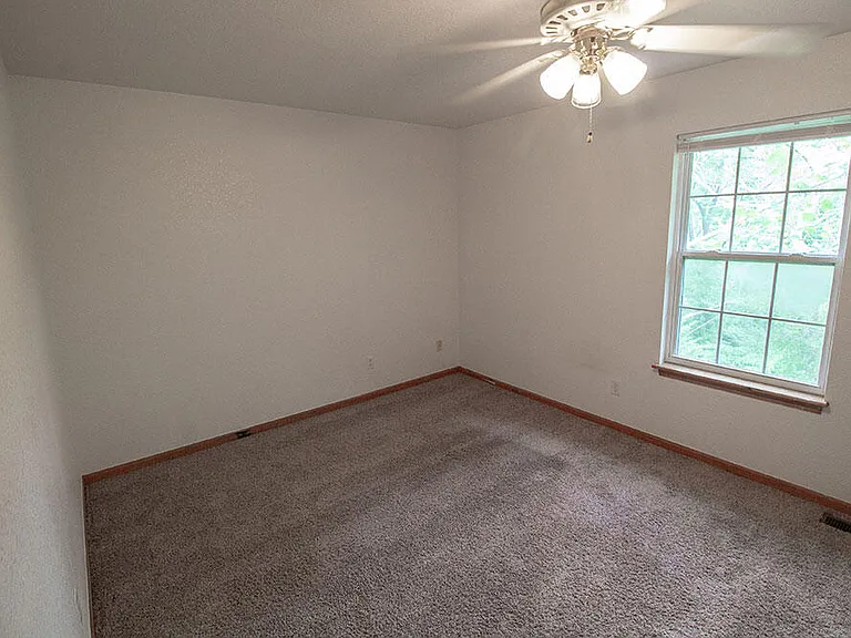 5342 Godas Cir — Photo 12