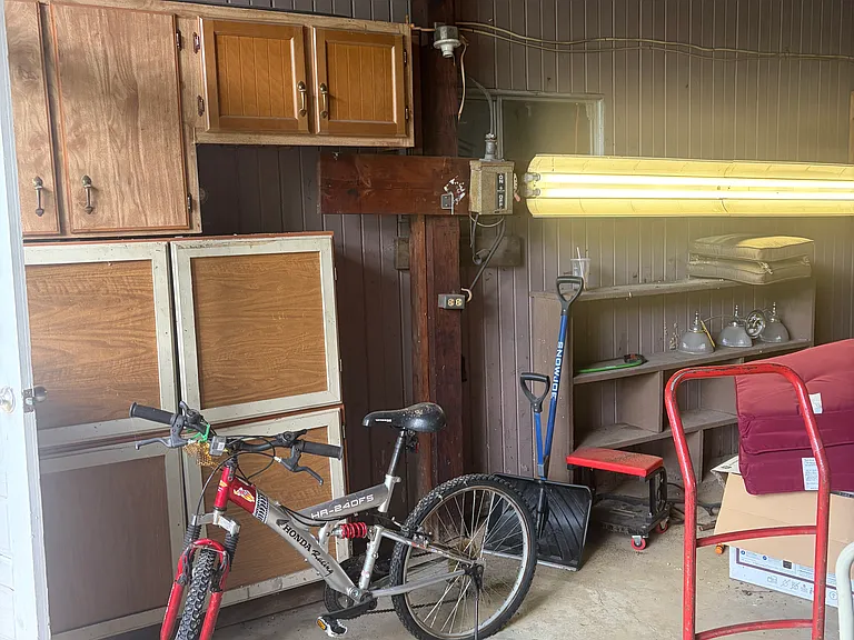 2220 State Route 7 — Photo 2