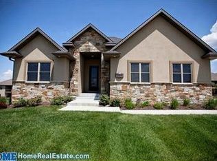 9600 Koi Rock Dr, Lincoln, NE 68526
