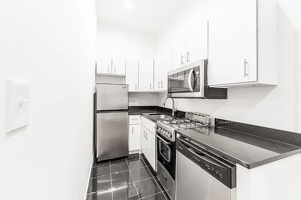 Rented by Keller Williams NYC | media 16