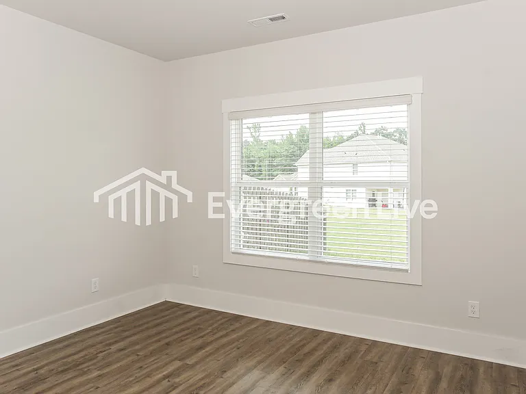 27497 McKenna Dr — Photo 8