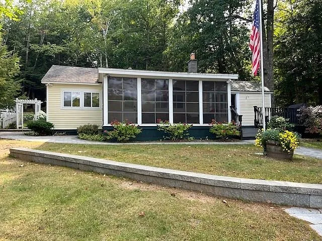 75 Winter Rd — Photo 8