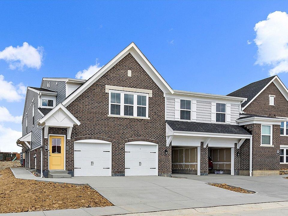 1st image of 688 Crescent Lndg #7-201