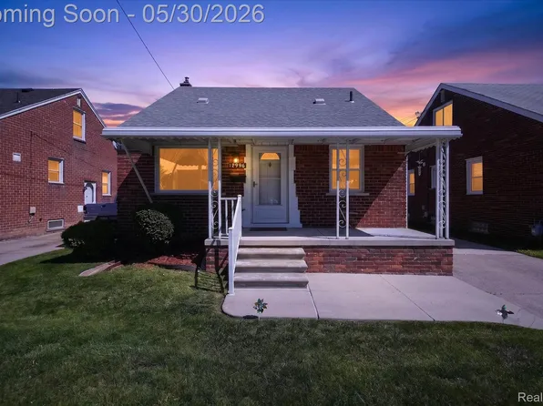 12996 Callender St, Southgate, MI 48195