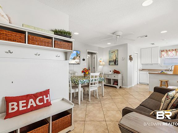 4th image of 1500 W Beach Blvd #622