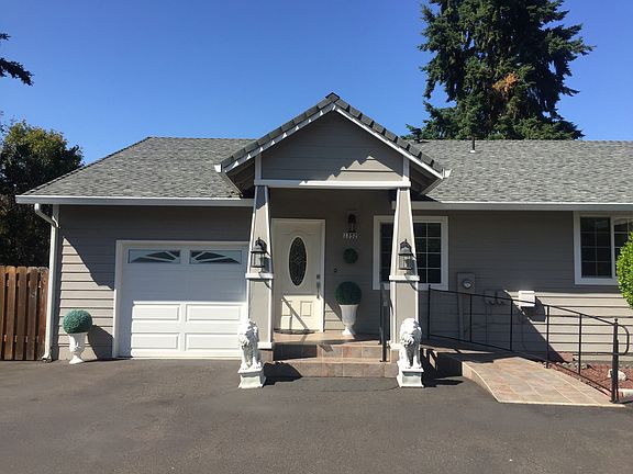 2nd image of 1352 Willamette Falls Dr
