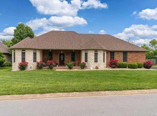 1701 Dew Drop Dr, Marion, IL 62959