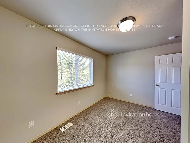 1314 Hardtke Ave NE — Photo 15