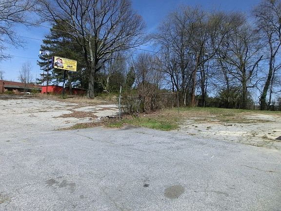 5th image of 2877 Donald Lee Hollowell Pkwy NW