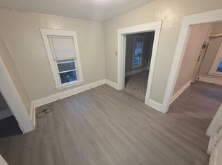 1501 Broadway Ave NW, Grand Rapids, MI 49504